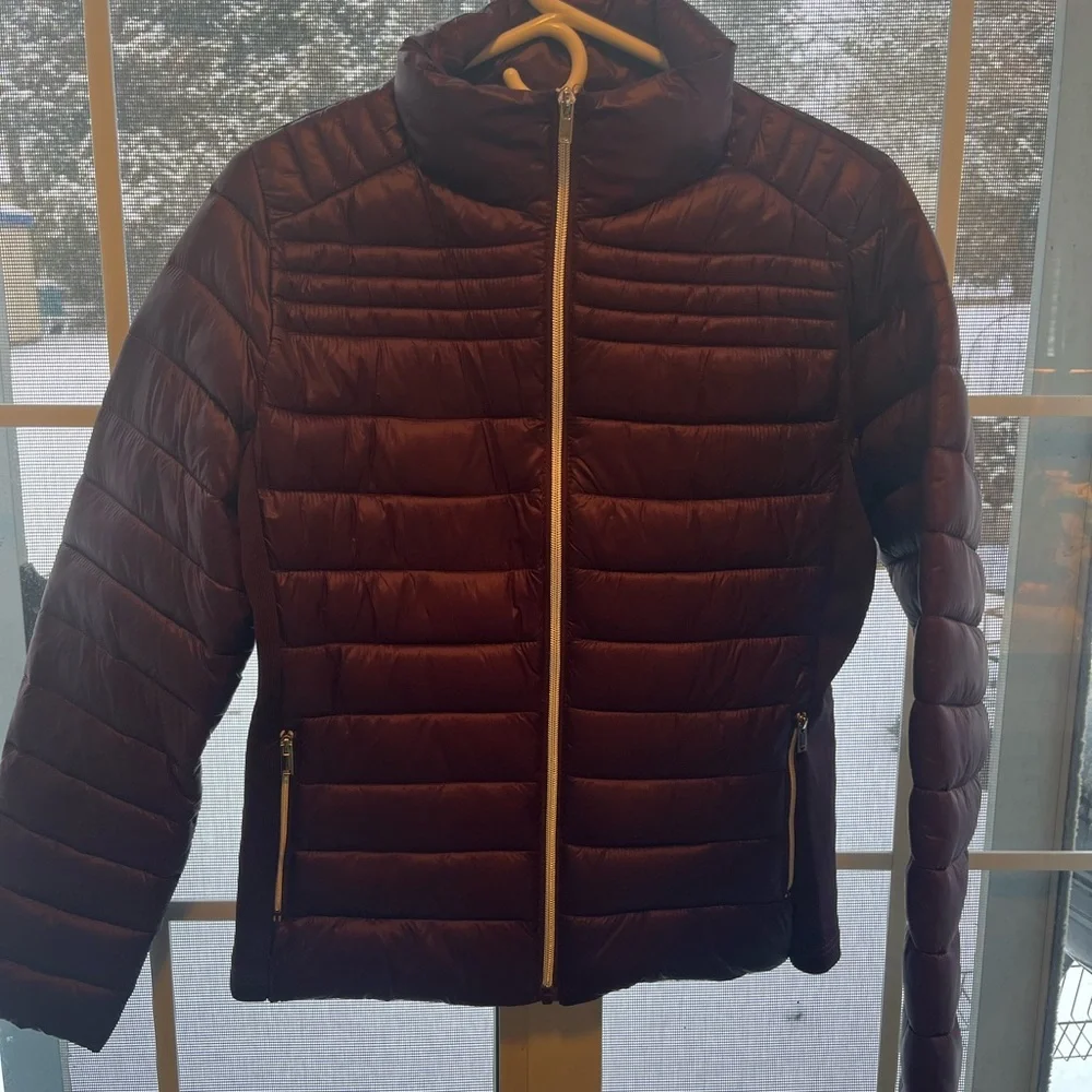 Women’s jacket - Picture 1 of 4